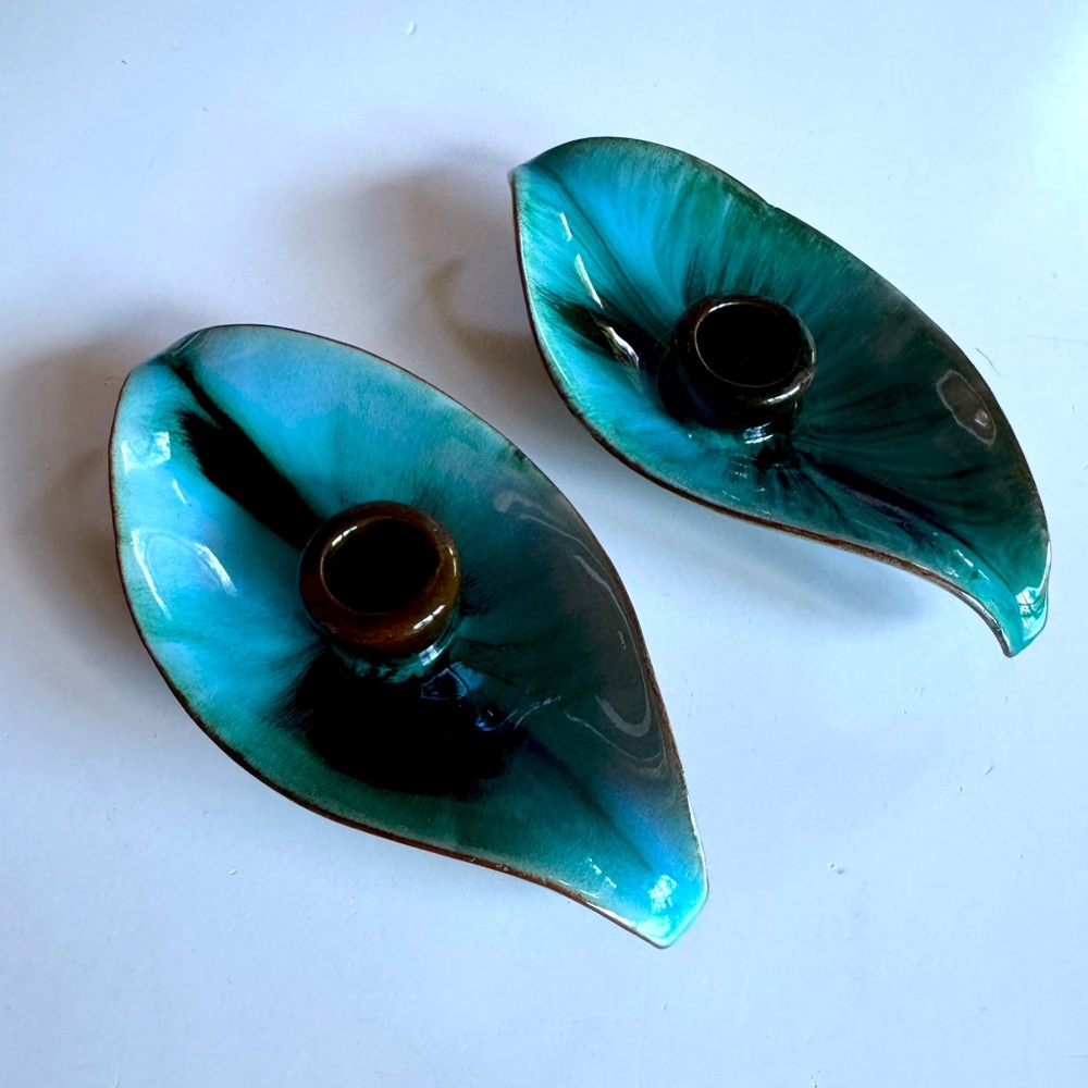 Pair of Blue Mountain Pottery Banana Boat Leaf Taper Candle Holders